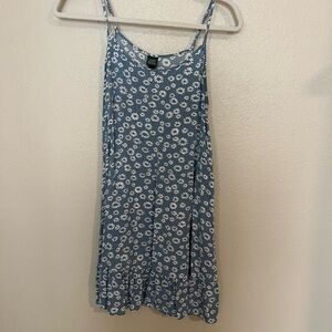 Wild Fable Floral Dress
Size Small